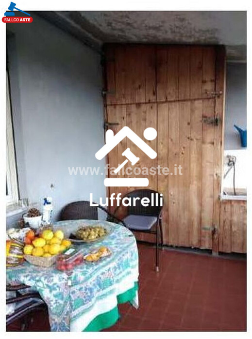 Immagine di APPARTAMENTO VIA BARIANO 39 – ROMA