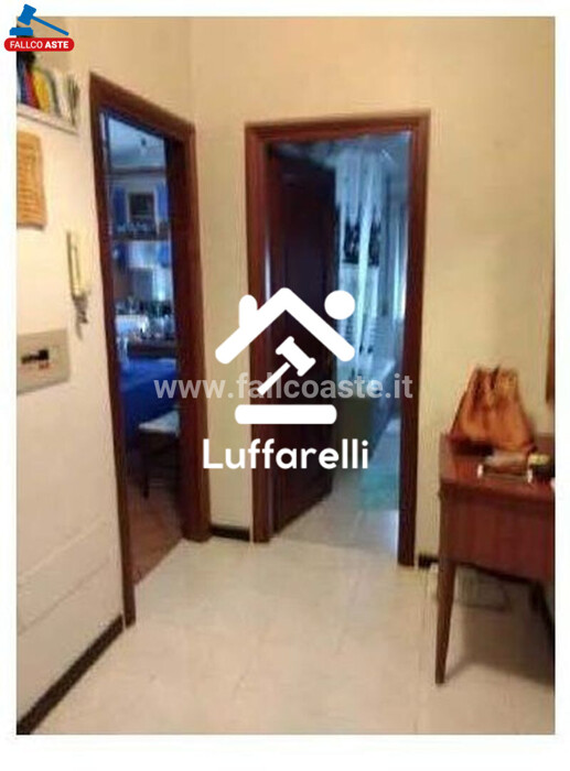 Immagine di APPARTAMENTO VIA BARIANO 39 – ROMA