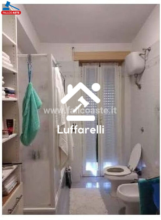 Immagine di APPARTAMENTO VIA BARIANO 39 – ROMA
