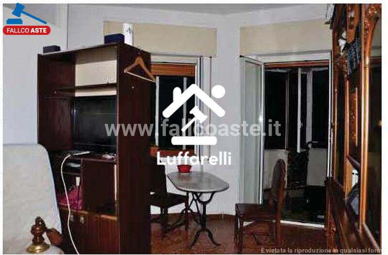 Immagine di APPARTAMENTO VIA DEI CORRER – ROMA