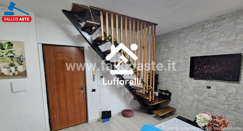 Immagine di APPARTAMENTO VIA DI TORRE MORENA – ROMA