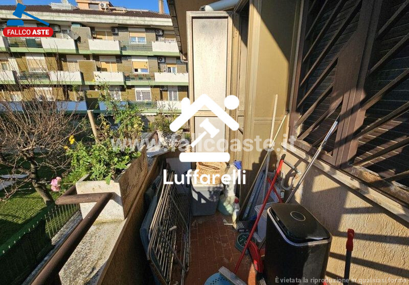 Immagine di APPARTAMENTO VIA DI TORRE MORENA – ROMA