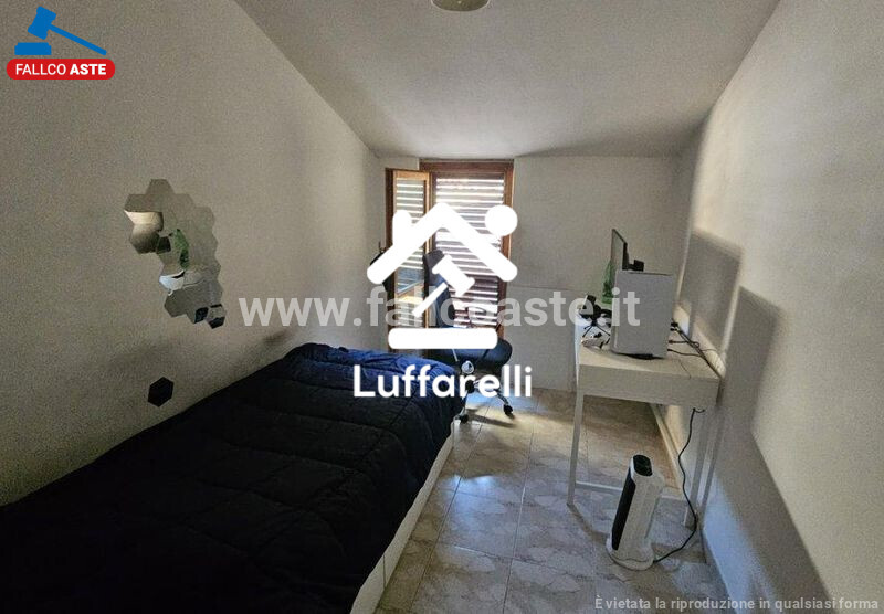 Immagine di APPARTAMENTO VIA DI TORRE MORENA – ROMA