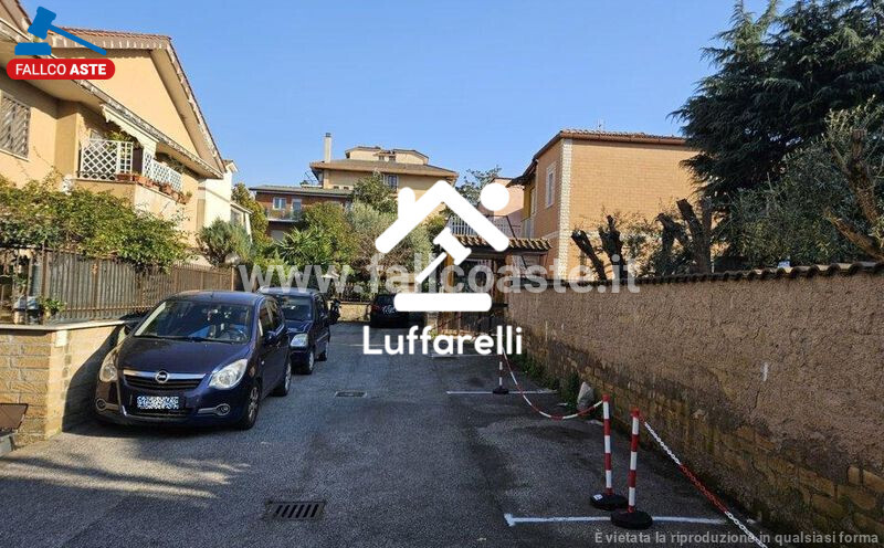 Immagine di APPARTAMENTO VIA DI TORRE MORENA – ROMA