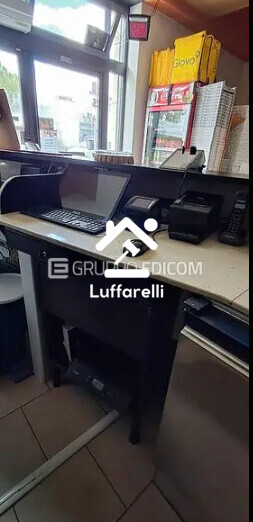 Automezzi Commerciali — foto 2