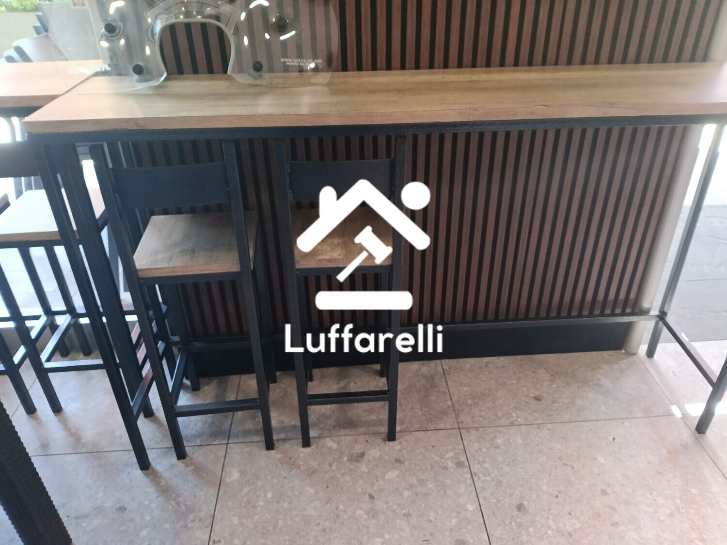 Mobili E Arredo Per Ufficio — foto 2