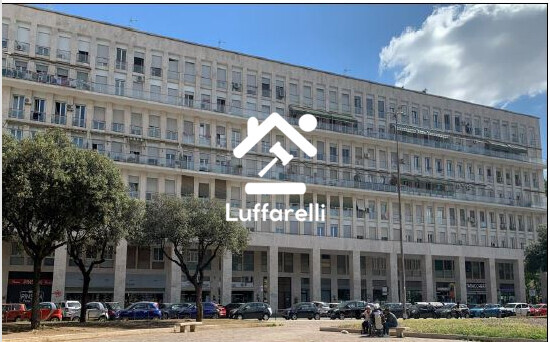 Immagine di APPARTAMENTO PIAZZA SAN GIOVANNI BOSCO – ROMA