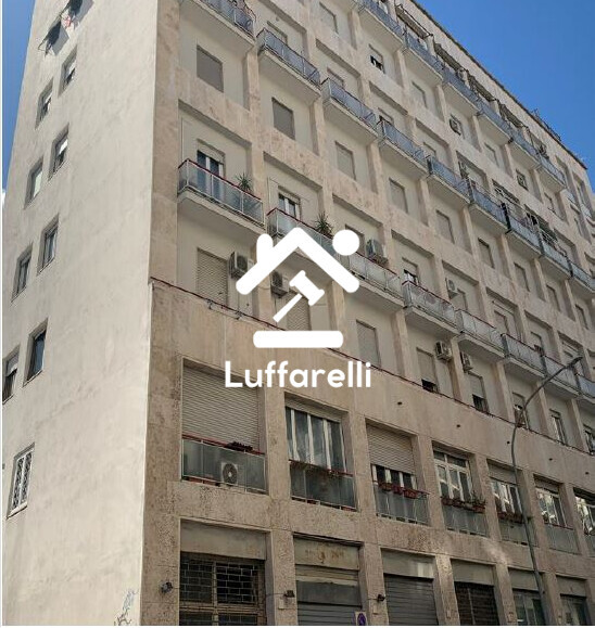 Immagine di APPARTAMENTO PIAZZA SAN GIOVANNI BOSCO – ROMA