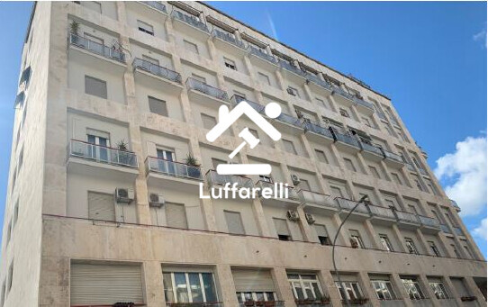 Immagine di APPARTAMENTO PIAZZA SAN GIOVANNI BOSCO – ROMA