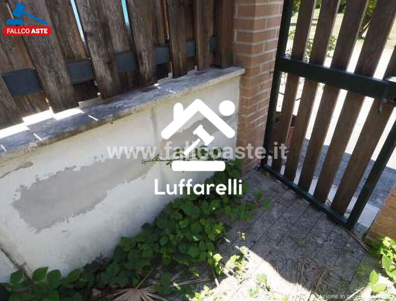 Immagine di CASA / VILLA VIA SILVIO SERRA – ROMA