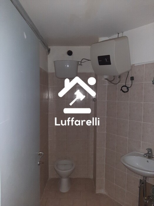 Immagine di NEGOZIO O LOCALE COMMERCIALE VIA PABLO PICASSO – LATINA