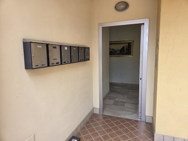 APPARTAMENTO VIA GIORGIO PERLASCA - BELLONA — foto 2