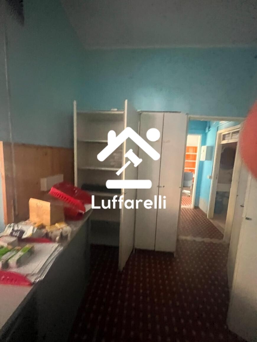 Arredi Da Ufficio E Varie — foto 5