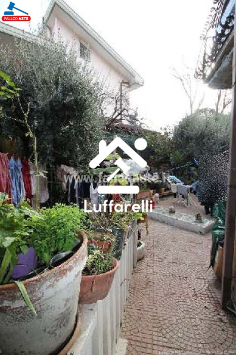 Immagine di APPARTAMENTO VIA BOMPIETRO – ROMA