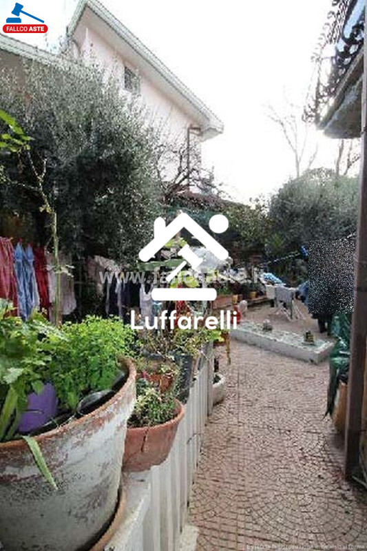 Immagine di APPARTAMENTO VIA BOMPIETRO – ROMA