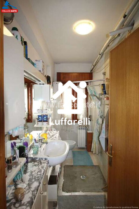 Immagine di APPARTAMENTO VIA BOMPIETRO – ROMA