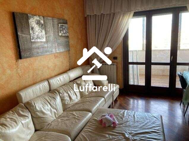Immagine di APPARTAMENTO VIA PORTUENSE – FIUMICINO