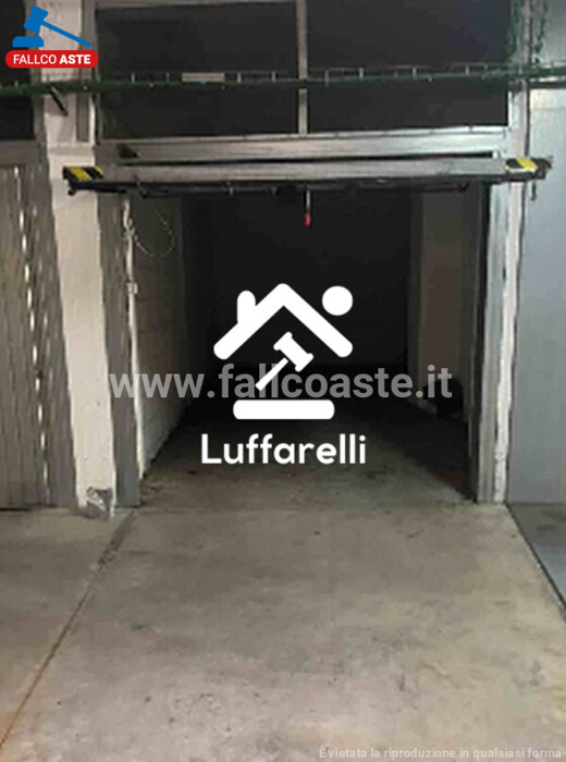 Immagine di NEGOZIO O LOCALE COMMERCIALE VIALE ITALO CALVINO – ROMA