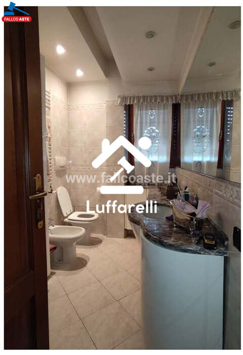 Immagine di APPARTAMENTO VIA DEI SETTE METRI – ROMA