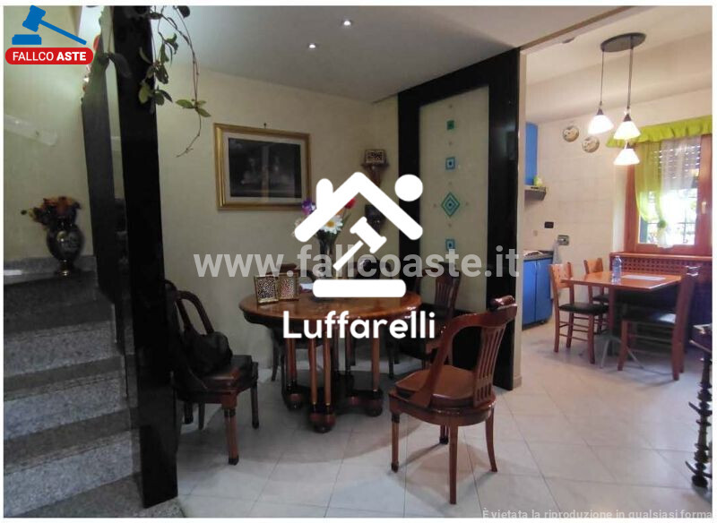 Immagine di APPARTAMENTO VIA DEI SETTE METRI – ROMA