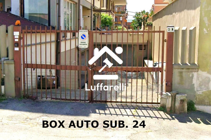 Immagine di GARAGE / POSTO AUTO VIA TORRE PERLA – LADISPOLI