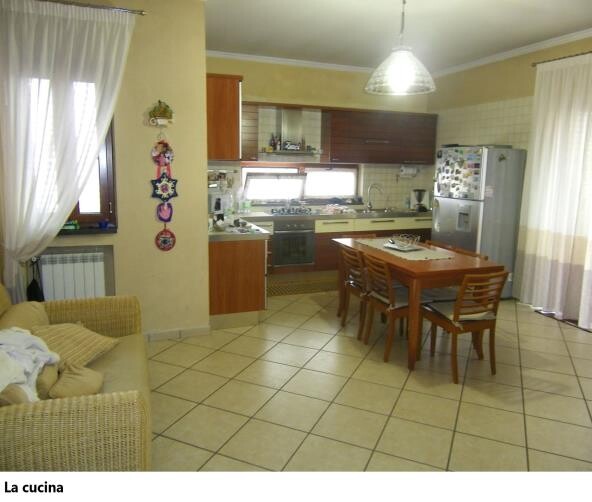 APPARTAMENTO VIA PIETRO NENNI - LUSCIANO — foto 2