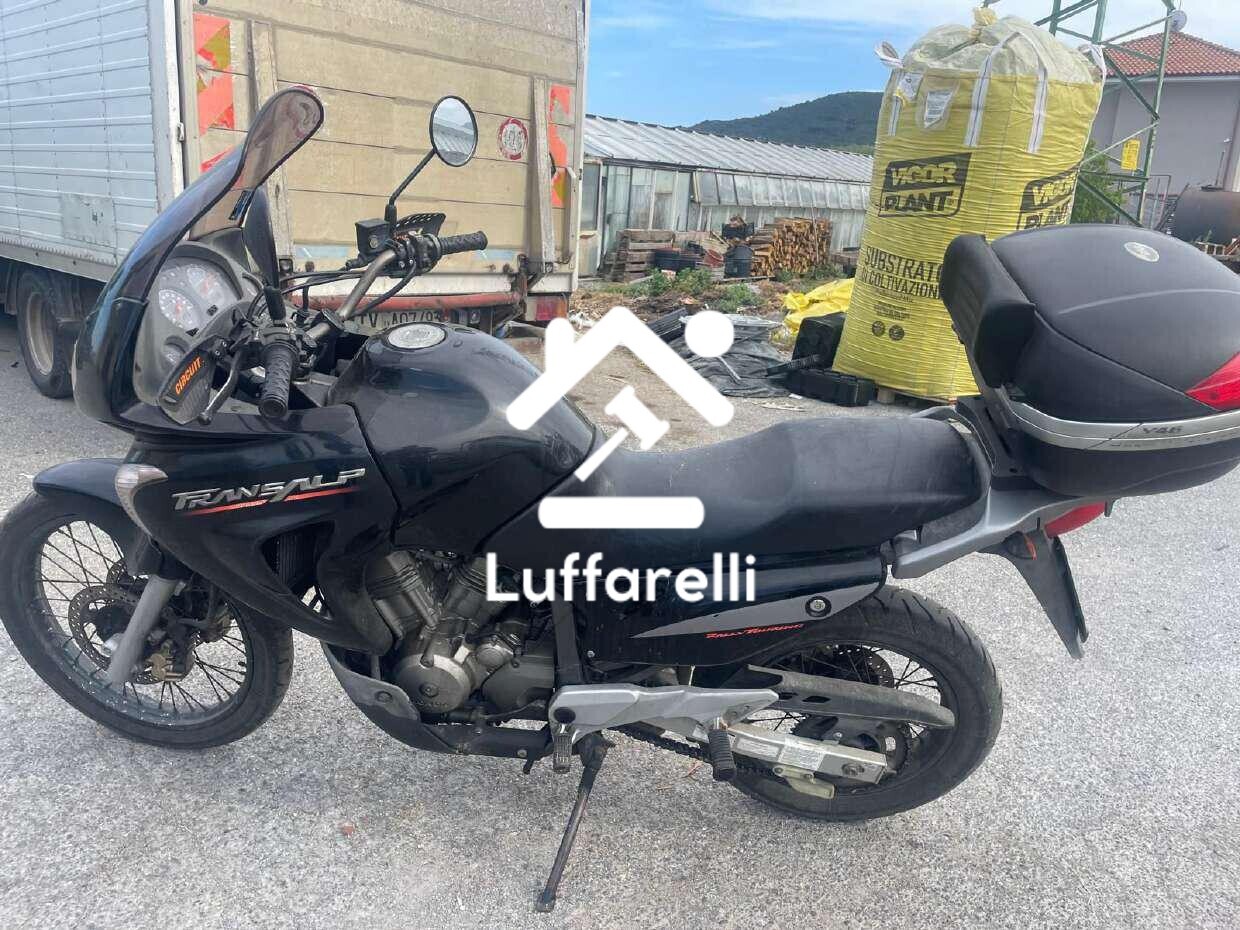 Motoveicolo O Ciclomotore — foto 2