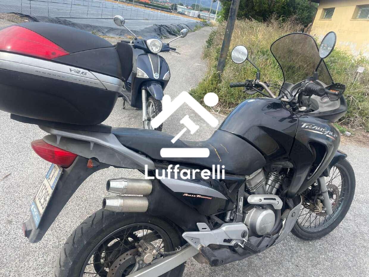 Motoveicolo O Ciclomotore — foto 4