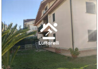 APPARTAMENTO VIA COLLE CAGIOLI - LARIANO — foto 2