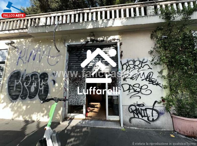 Immagine di NEGOZIO O LOCALE COMMERCIALE VIA TIBURTINA – ROMA