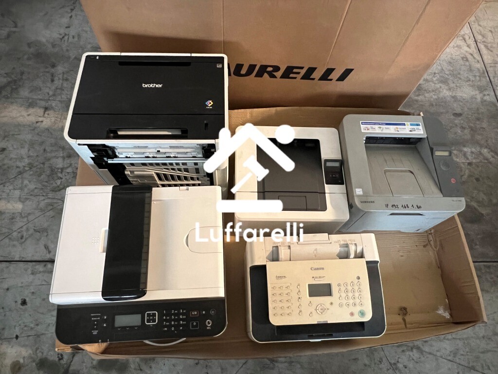 Computer E Attrezzatura Informatica — foto 7