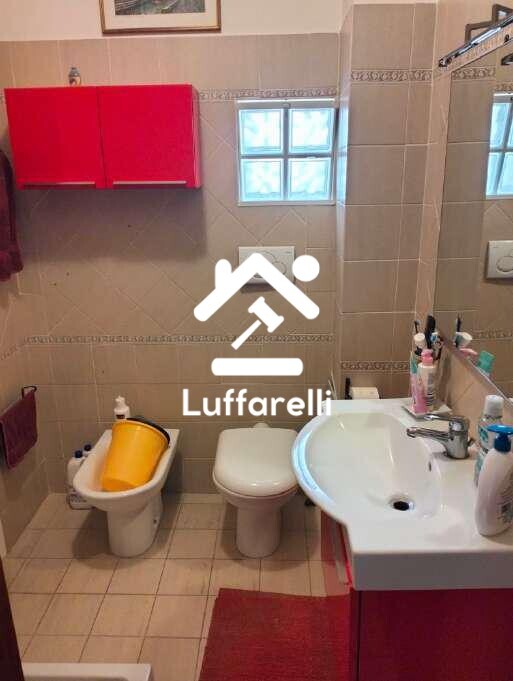 Immagine di CASA / VILLA VIA AUSTIS – FIUMICINO