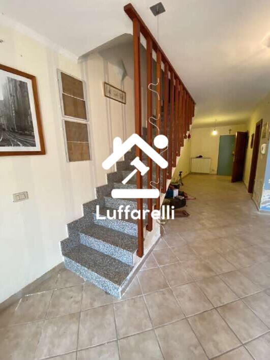 Immagine di CASA / VILLA VIA AUSTIS – FIUMICINO