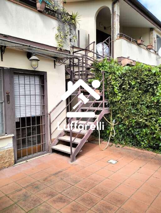 Immagine di CASA / VILLA VIA AUSTIS – FIUMICINO