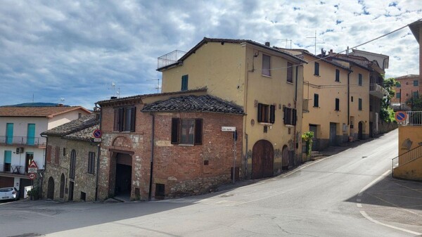 CASA / VILLA VIA XXV APRILE - CHIANCIANO TERME — foto 2