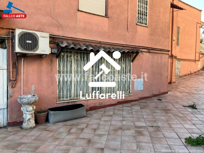 Immagine di APPARTAMENTO VIA ROCCABRUNA – ROMA