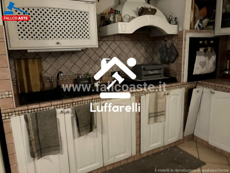 Immagine di APPARTAMENTO VIA ROCCABRUNA – ROMA