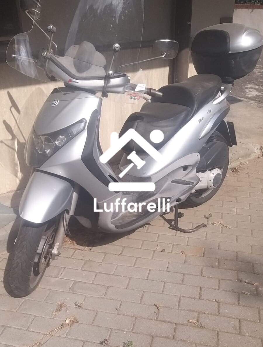 Motoveicolo O Ciclomotore — foto 2