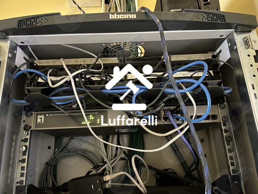 Arredi Da Ufficio E Varie — foto 4