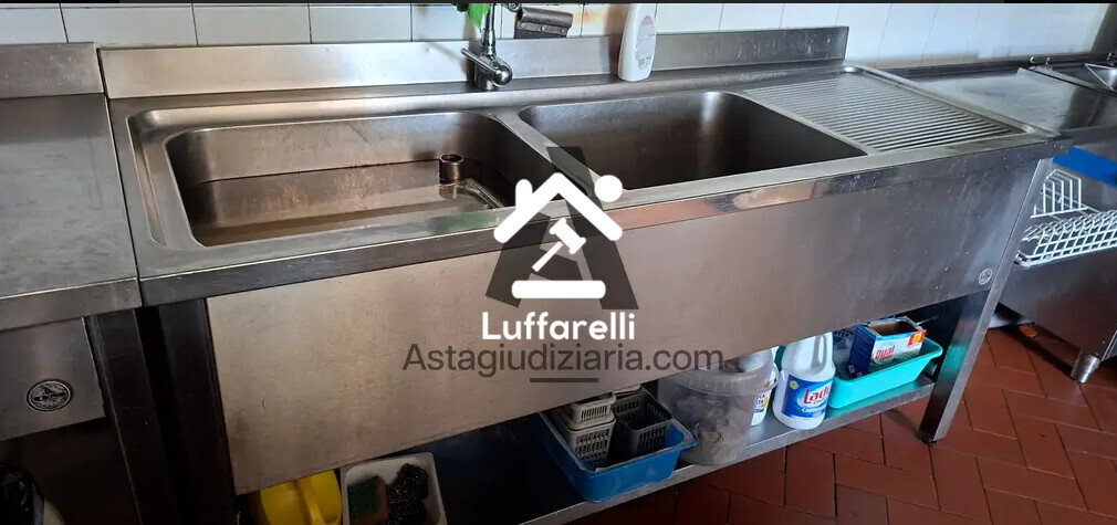 Arredi Da Ufficio E Varie — foto 6