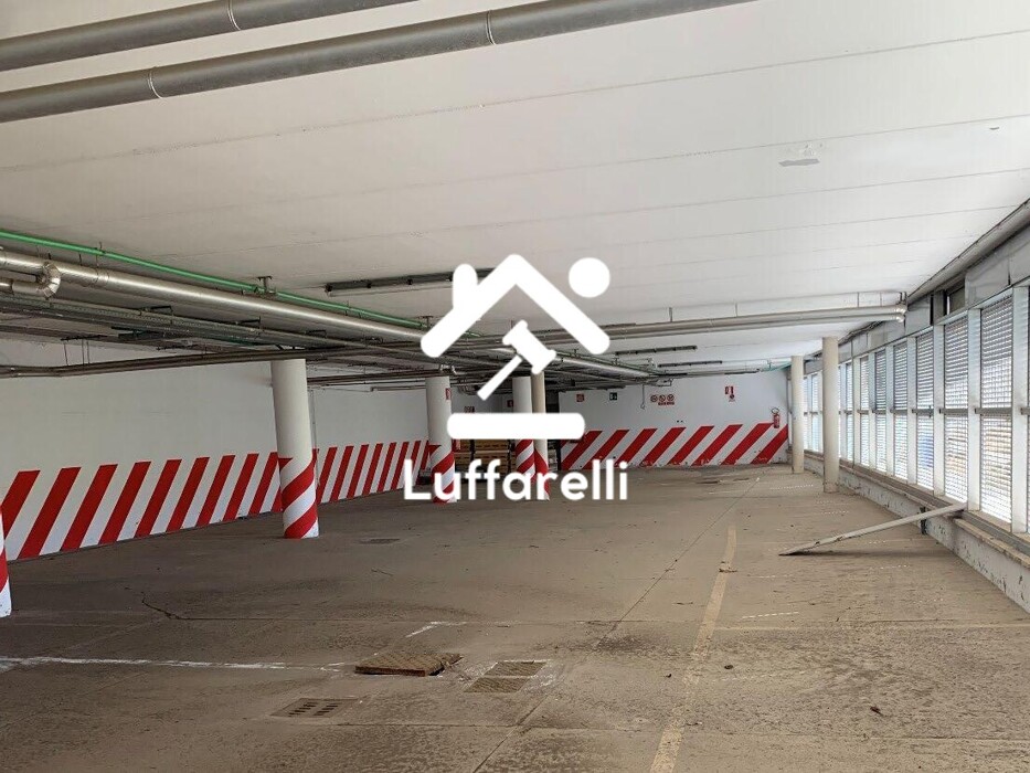Immagine di CAPANNONE / IMMOBILI INDUSTRIALI VIA DELL’AGRICOLTURA – FIANO ROMANO
