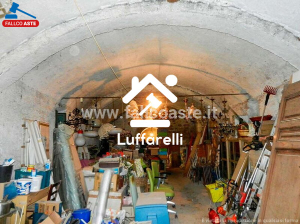 DEPOSITO / MAGAZZINO VILA COLLE AGRI - GALLICANO NEL LAZIO — foto 3