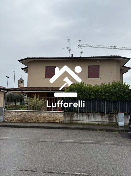 CASA / VILLA VIA FRANCIA - DESENZANO DEL GARDA — foto 2
