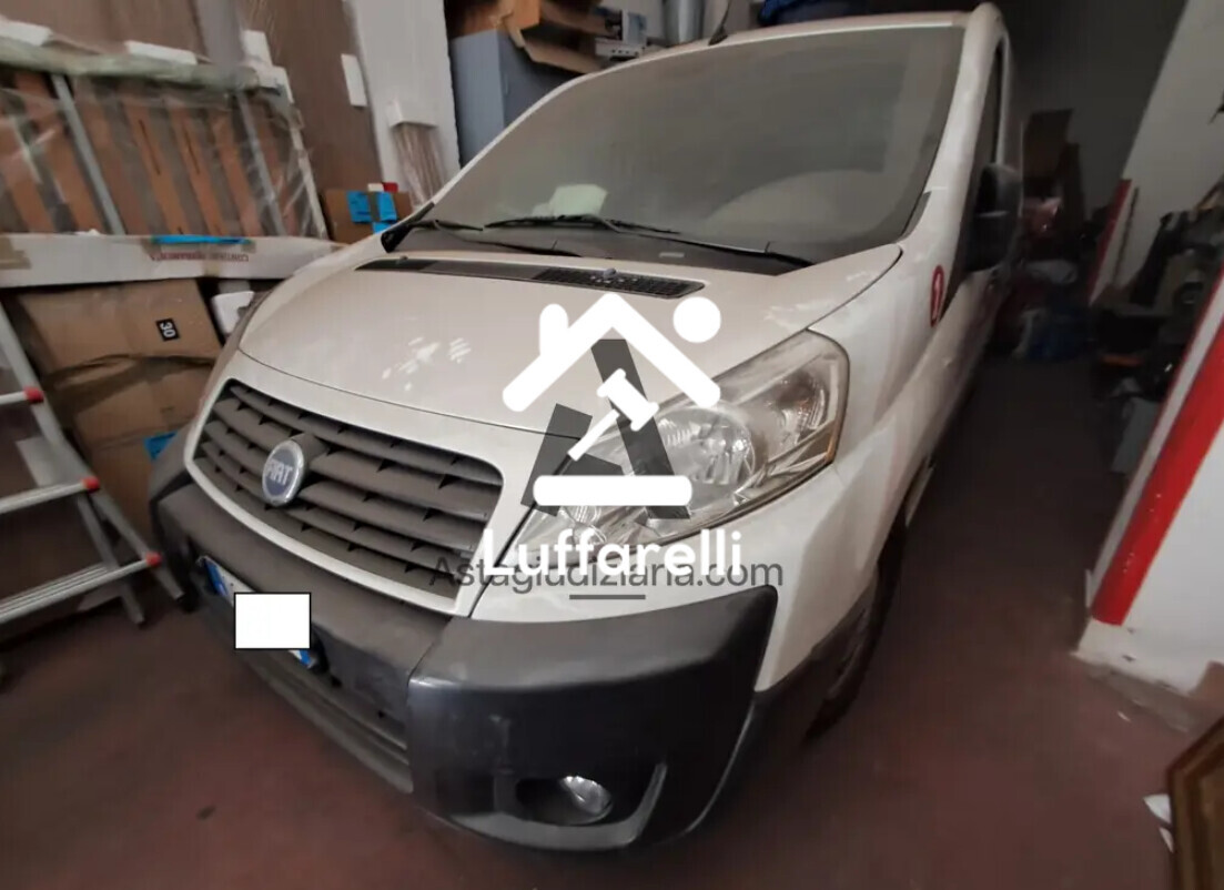 Automezzi Commerciali — foto 2
