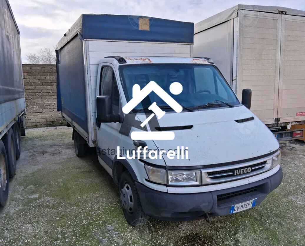 Automezzi Commerciali — foto 2