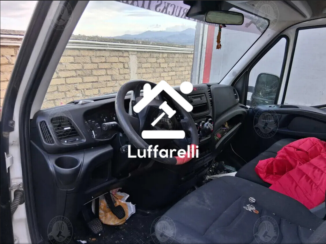 Automezzi Commerciali — foto 4