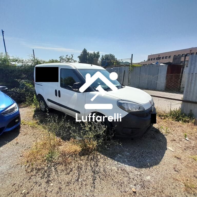 Automezzi Commerciali — foto 2
