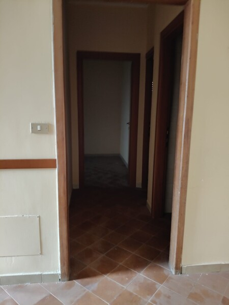 APPARTAMENTO VIA S. RAZZINO - MONDRAGONE — foto 3