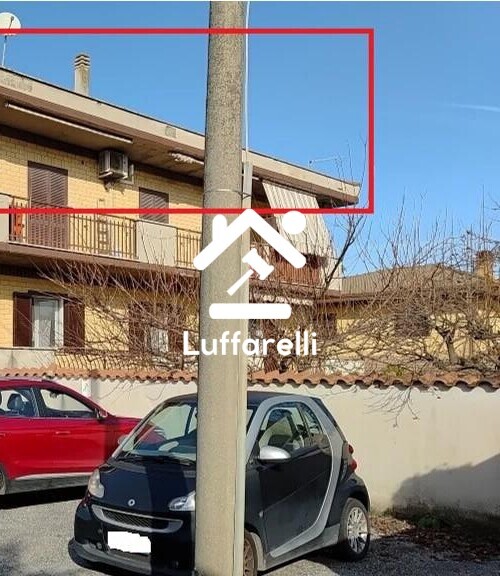 Immagine di NEGOZIO O LOCALE COMMERCIALE VIA DELL’ACQUA ACETOSA – FRASCATI