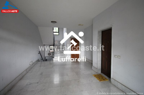 GARAGE / POSTO AUTO VIA CASTEL MOLA - ROMA — foto 4